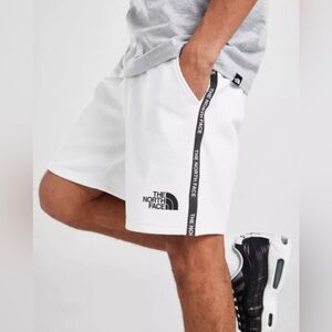 New Men's North Face Mountain Athletics Tape Shorts White/Black Size Small